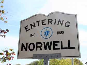 Entering Norwell, MA
